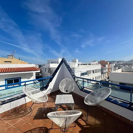 Casa Maresia El アパート